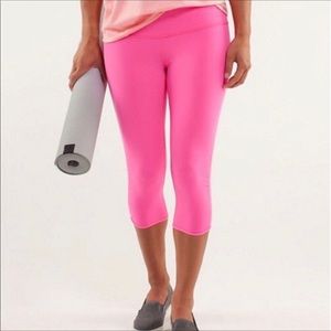 Lululemon Power Flow Legging Pinkalicious Size 4